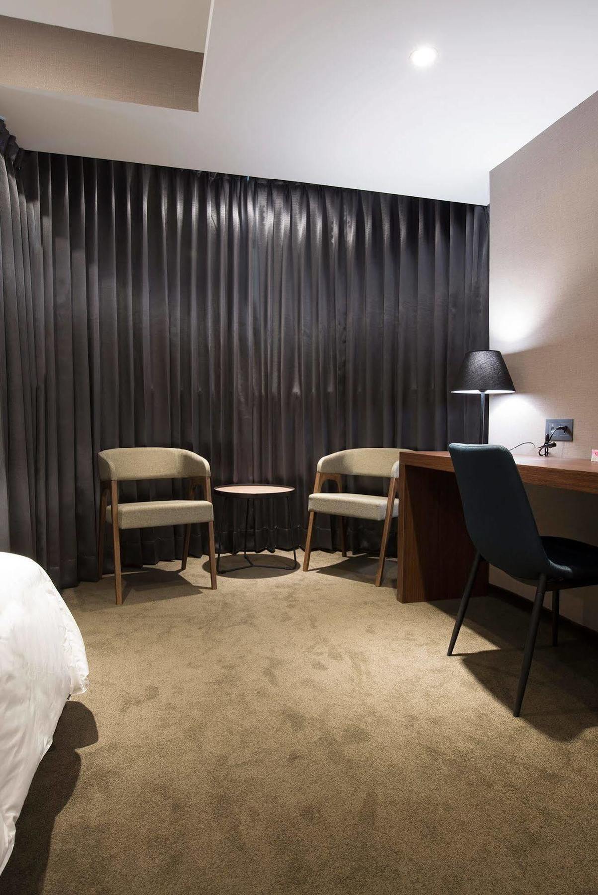 Noble Hotel Tajpej Zewnętrze zdjęcie