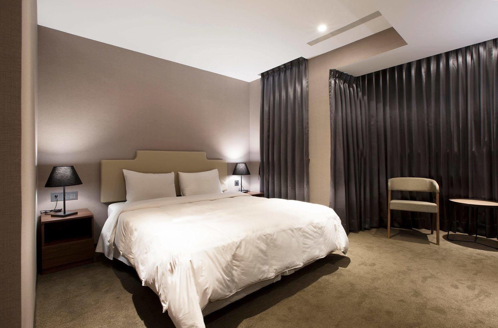 Noble Hotel Tajpej Zewnętrze zdjęcie